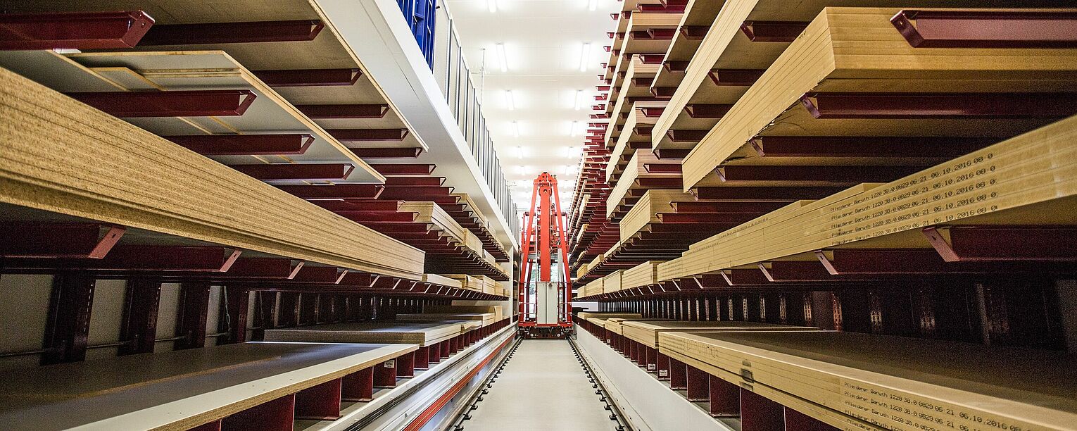 [Translate "Portugal"] Automatic Cantilever racking